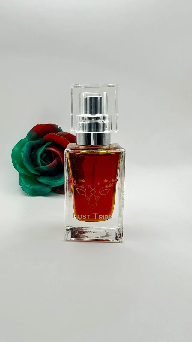 Lost Tribe Perfumes Flower of the Field v2 extrait 15ml rose verte