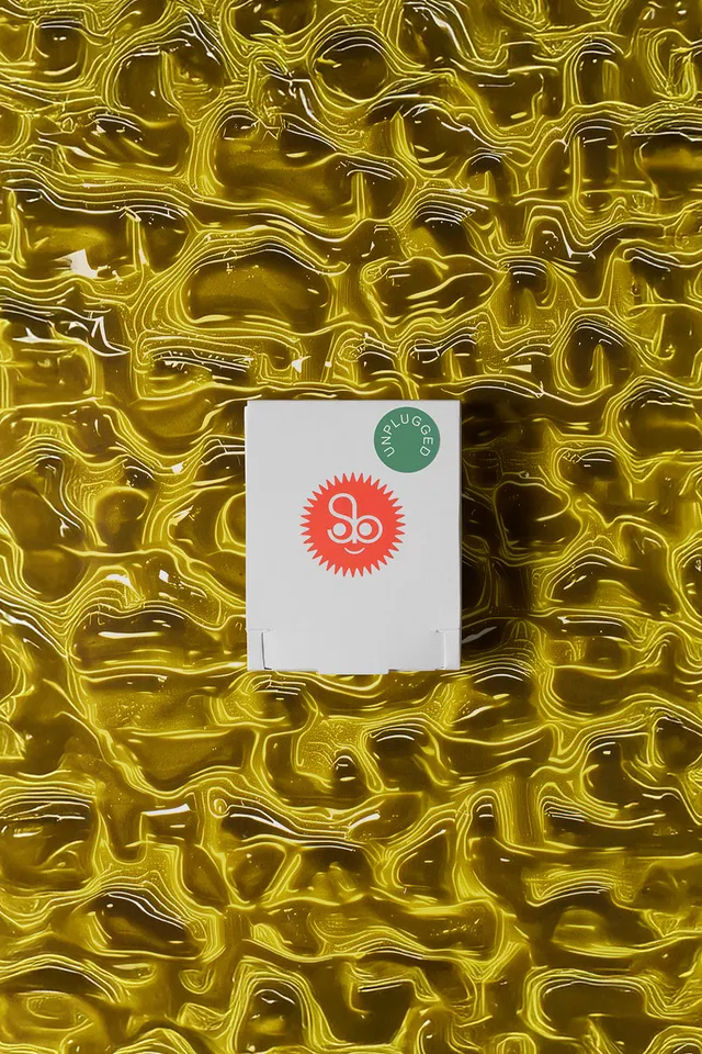 Sarah Baker Samples Unplugged extrait de parfum échantillon boôle