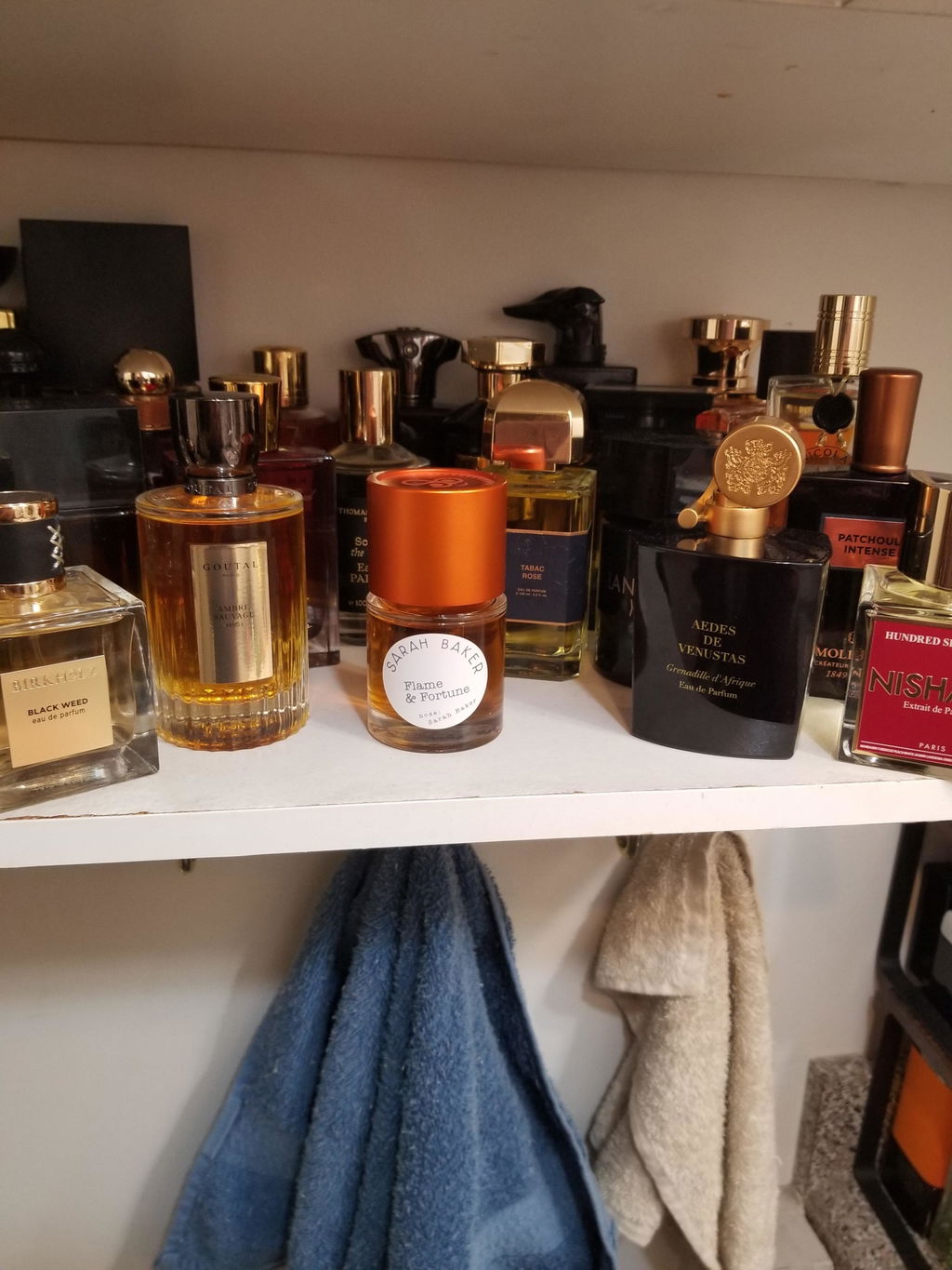 Sarah Baker Flame & Fortune extrait de parfum floral boisé